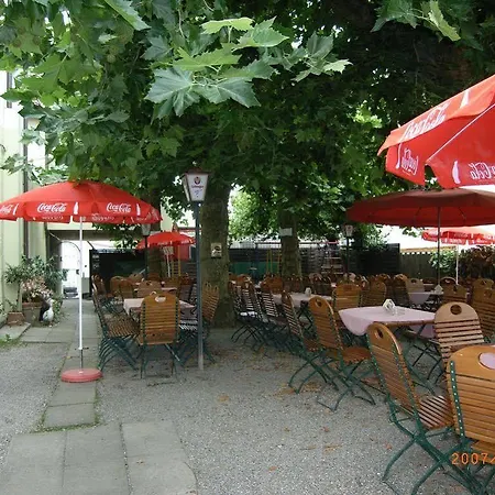 מלון Rebstock פרידריכסהאפן