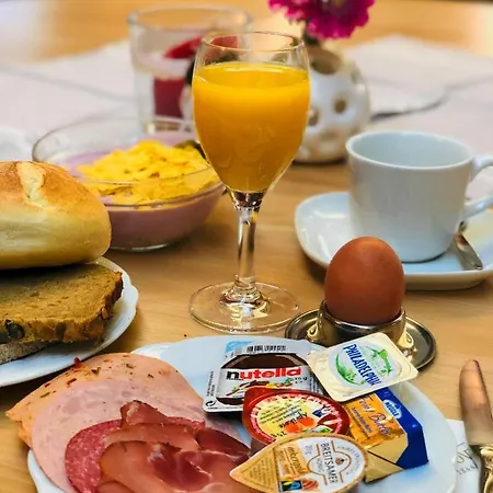 מלון Rebstock 3*