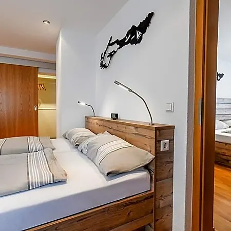 Otel Rebstock 3*