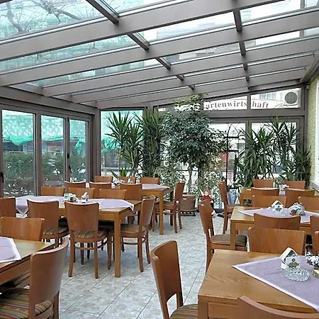 Otel Rebstock