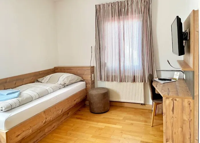 Rebstock Ξενοδοχείο Φριντρισχάφεν