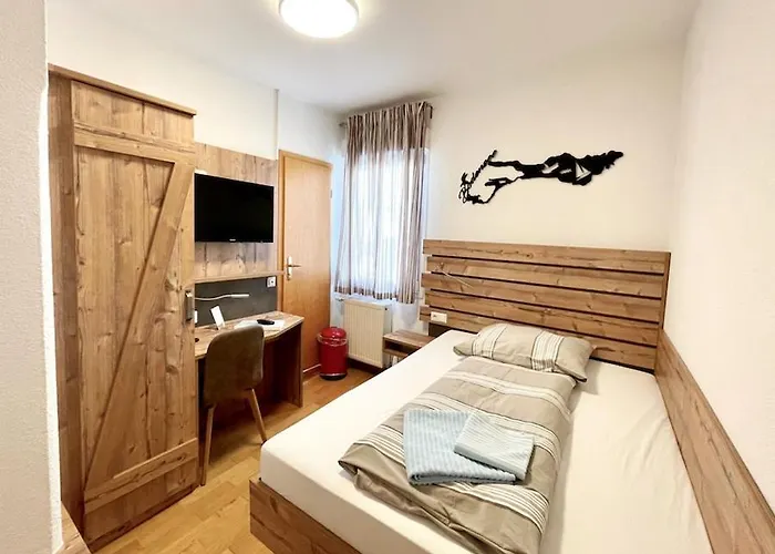 Ξενοδοχείο Rebstock 3*