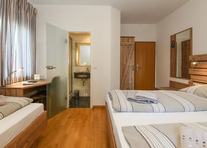 Ξενοδοχείο Rebstock 3*